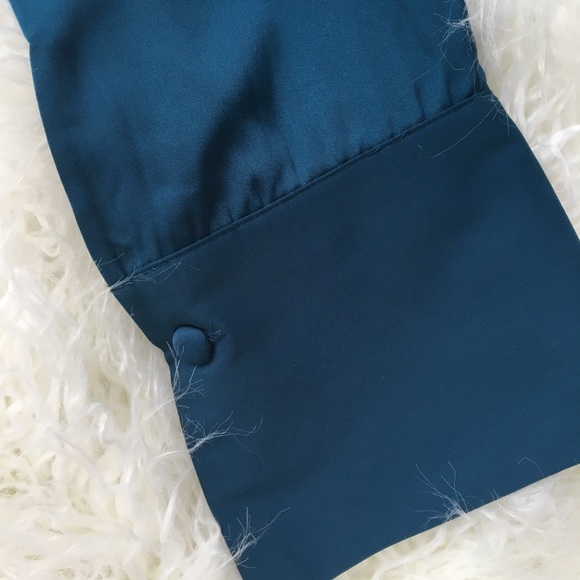 Who What Wear | Oversized Silky Tunic Top - Picture 7 of 8